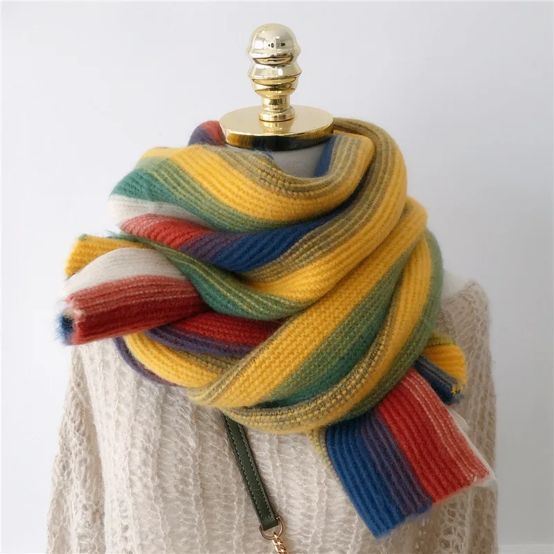

2019 Korean Edition Rainbow Scarf with Rainbow Colour for Autumn and Winter East Gate,Knitted pure color warm lady scarf