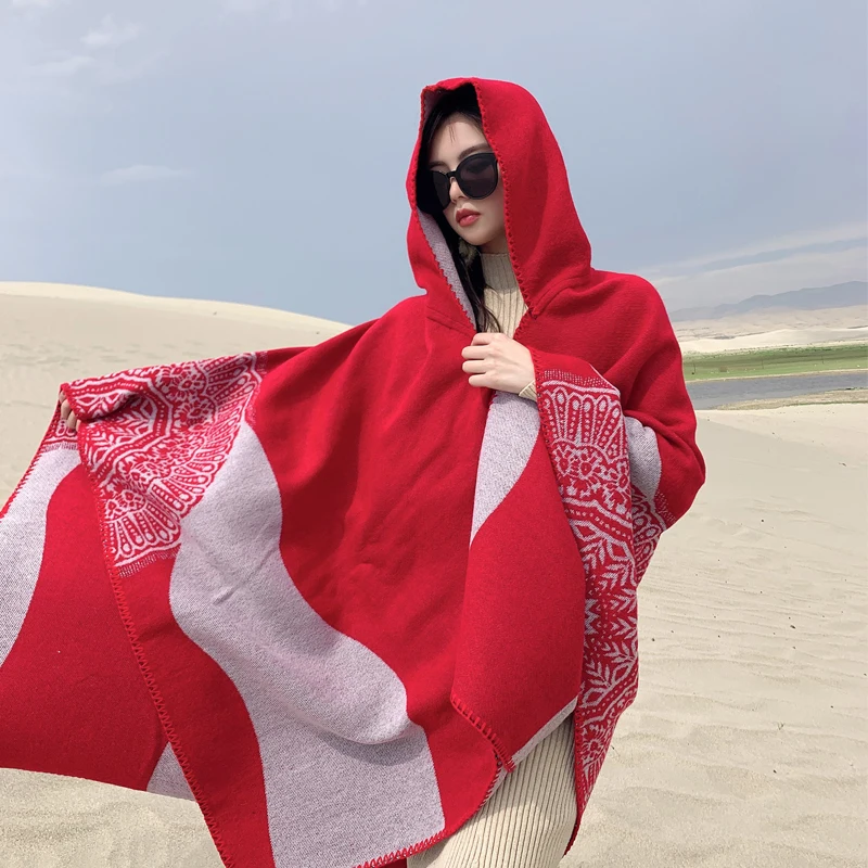VANOVICH Xinjiang Туризм Этнический узор плащ с капюшоном 2022 осень и зима новая женская