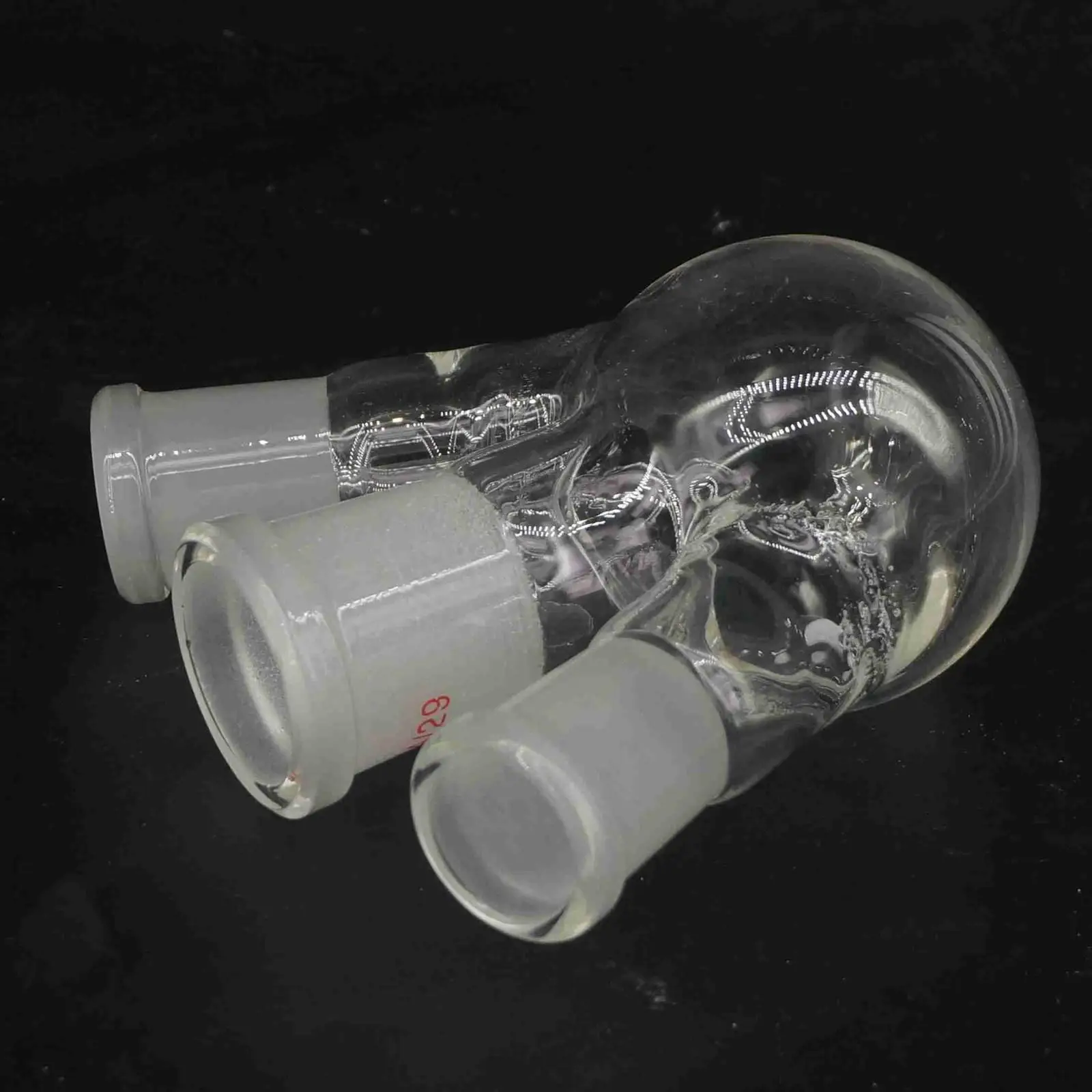 Колба из боросиликатного стекла с 3 горлышками и круглым дном 50 мл 24/29 19/26| |