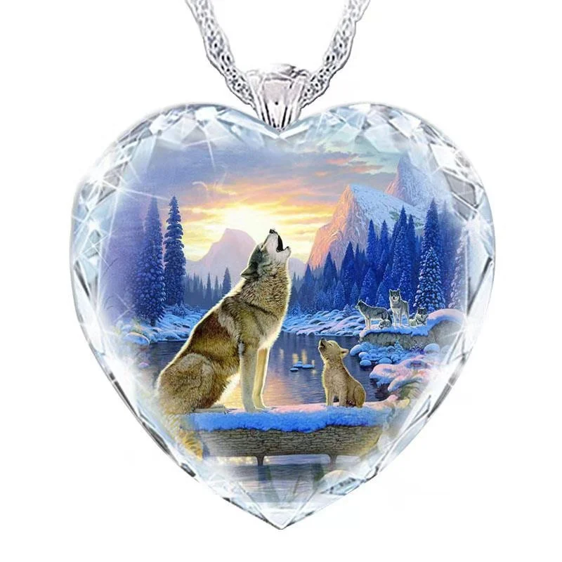 

Exquisite Fashion Women's Heart-Shaped Crystal Wolf Necklace Pendant Mother and Son Wolf Necklace Pendant Women's Heart-Shaped C