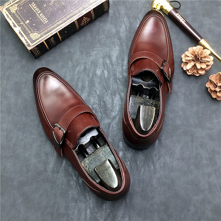 

Men's Shoes