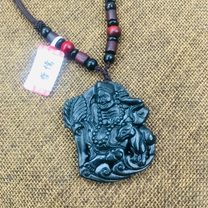 

Natural black stone hand-carved black solid good luck mage pendant necklace men and women sweater chain