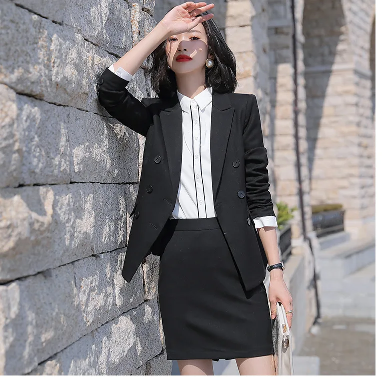 Женский элегантный деловой офисный блейзер с длинным рукавом приталенный