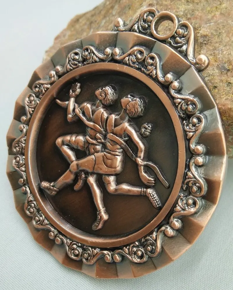 Спортивная медаль Детская школьная дорожка и поле Беговая Золотая Серебряная