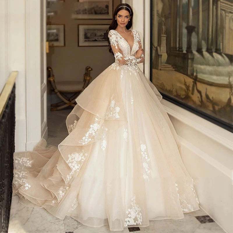

Luxury A-line Wedding Dresses Three-dimensional Applique Long Sleeve Backless Charming Gowns Deep V Neck Delicate Layered Tulle