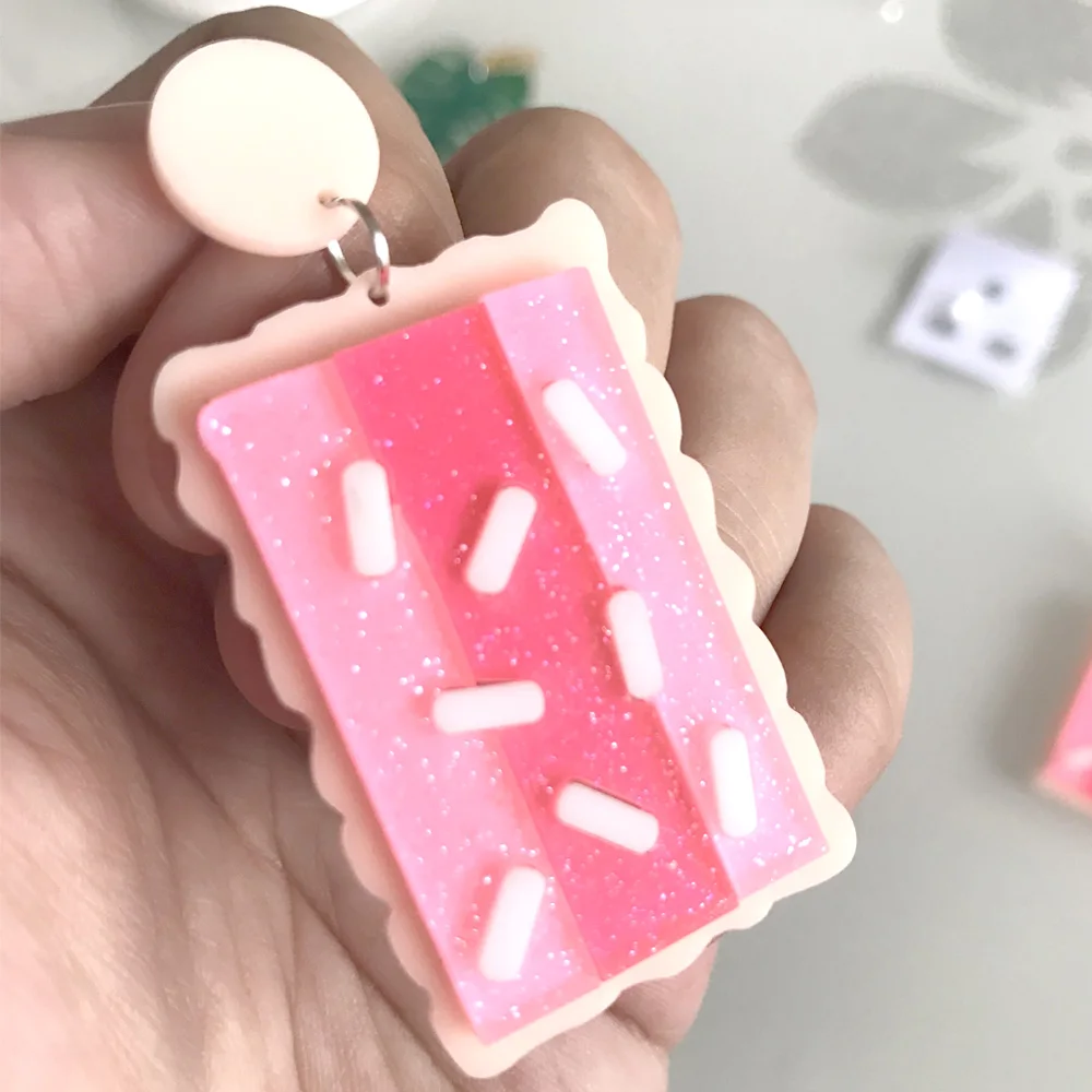 2019 модные забавные дизайнерские акриловые висячие серьги в виде клубники