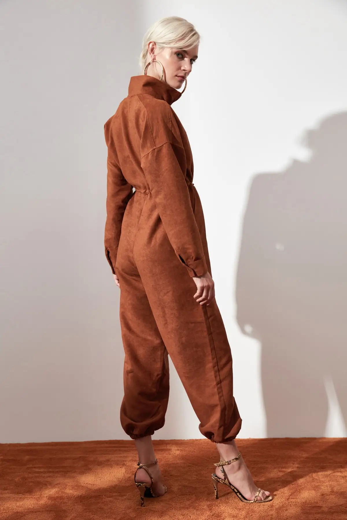 

Trendyol Zip Detail Jumpsuit TWOAW21TU0039