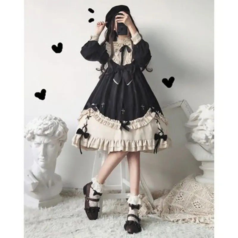 

Платье принцессы в стиле Лолиты с юбкой в горошек