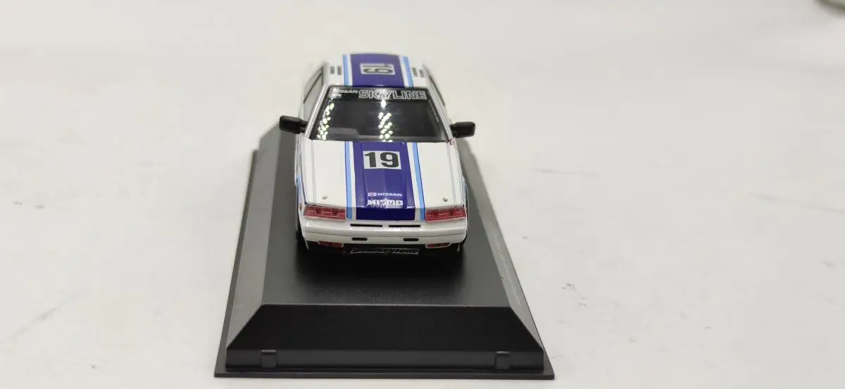 Модель автомобиля Kyo sho 1:43 NISSAN SKYLIN RS TURBO NO.19 из сплава металлические игрушки для