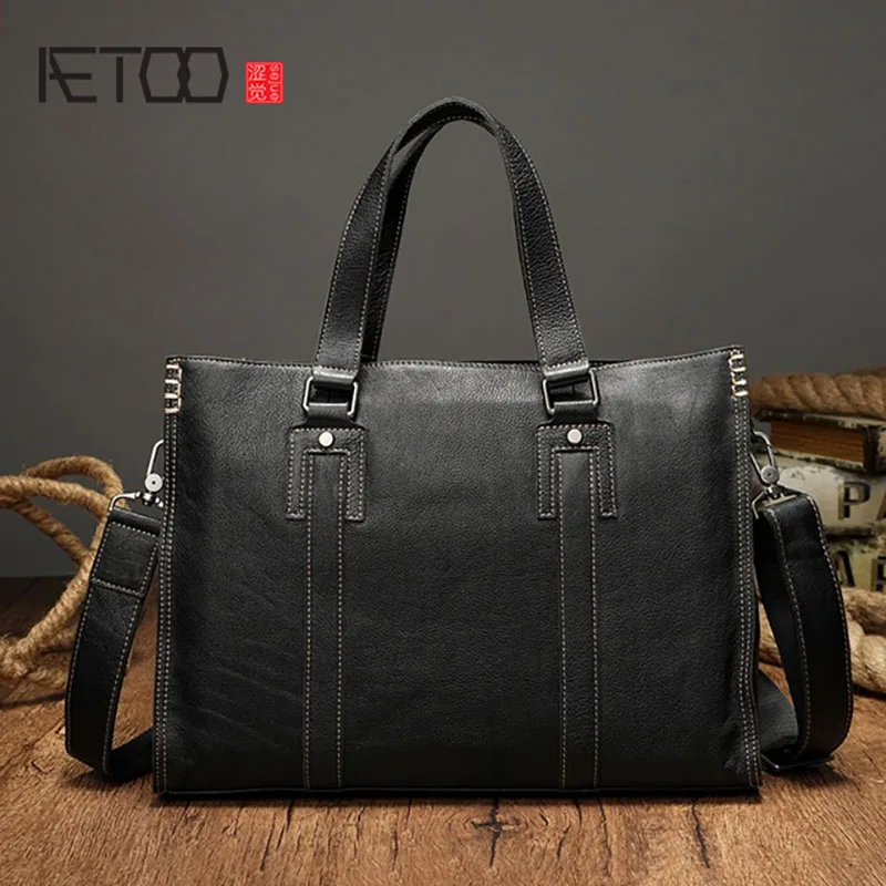 AETOO Casual trendy men s handbags, leather business computer bags, men s retro briefcases