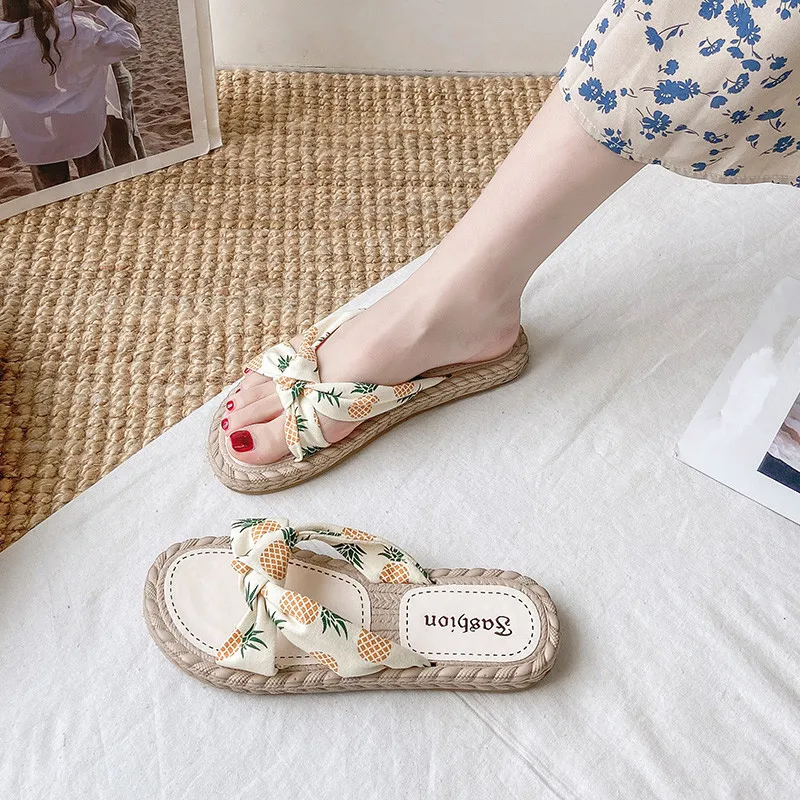 

Female Shoes Shallow Slippers Flat Summer Clogs Woman Slides Fashion 2021 Beach Soft Luxury Basic Sweet Casual Rome PU Leisure