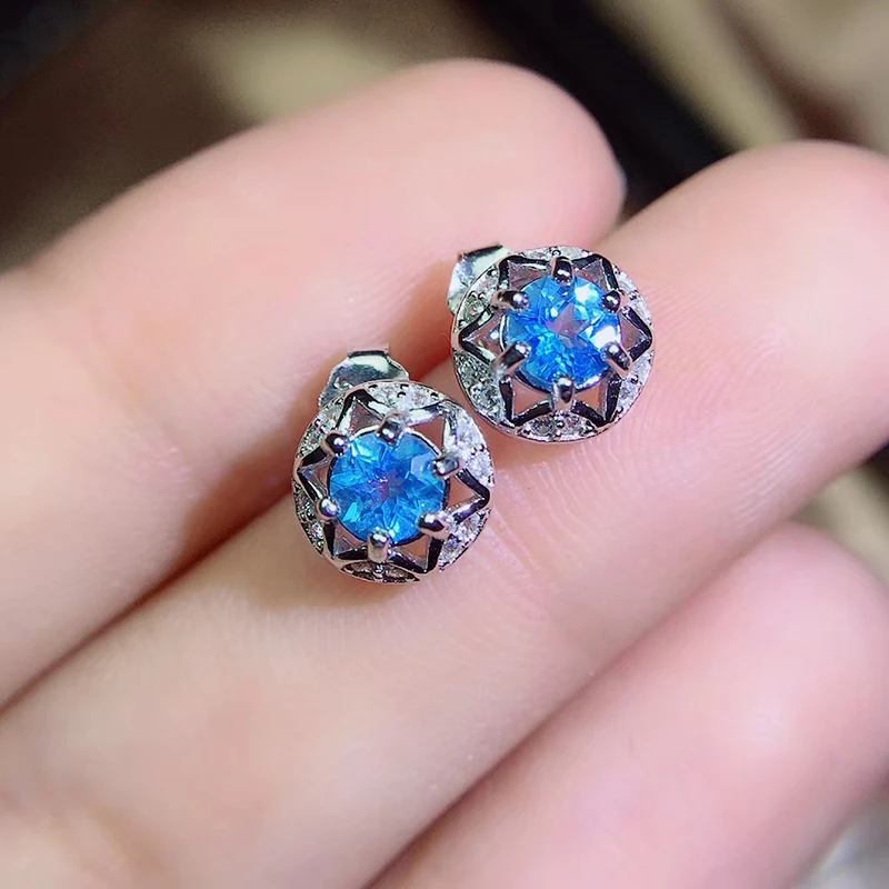 Женские серьги-гвоздики из серебра 925 пробы с натуральным топазом | Украшения и