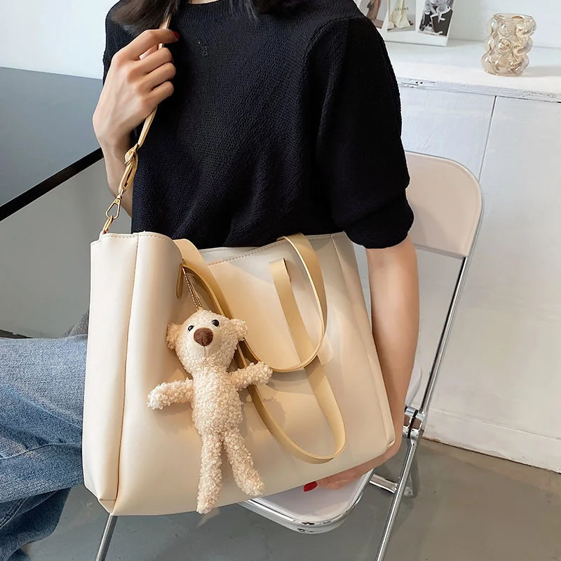 Женская сумка на плечо красная женская новинка 2021 модная вместительная