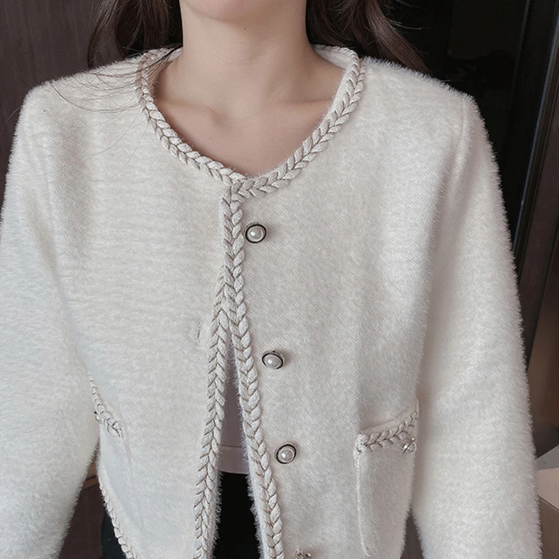 

Winter New Fashion Korean Round Neck Single Breasted Woolen Tweed Jacket Tops Loose Long Sleeve Vintage Jacket Outerwear Women