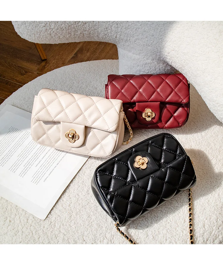 

New handbags street fashion women's diamond chain bag exquisite locks everyday portable messenger shoulder bag Christmas gift