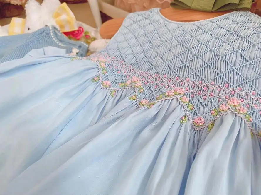 

Spanish Lolita girls princess dress Bow Sleeveless Sweet cute Fight dress birthday Easter dress for girls vestidos Y3106