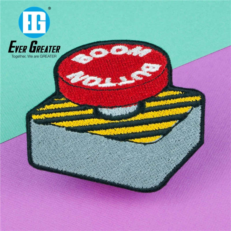 

Wholesale Custom Clothing Woven Fabric Badge Embroidery Patch
