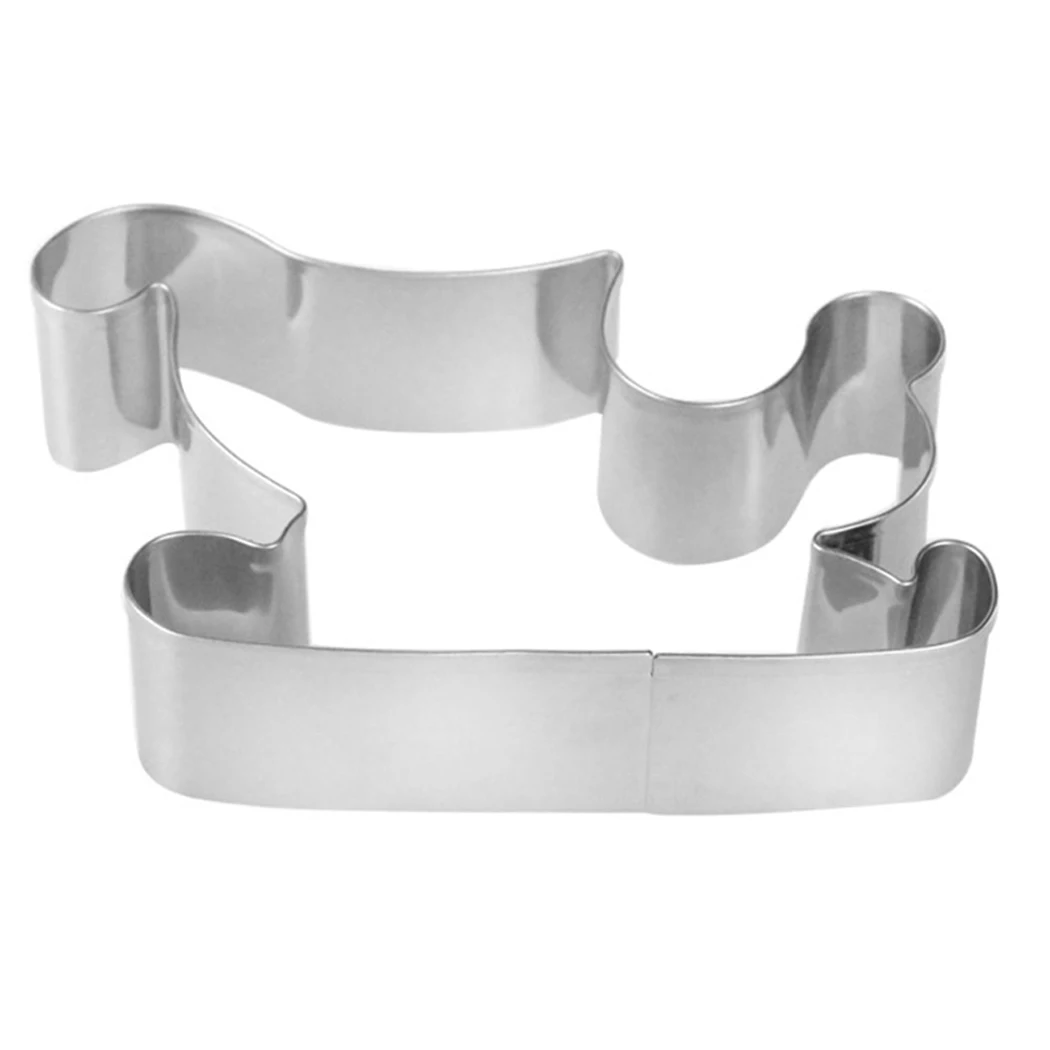 

5PCS Hot Selling Christmas Cookie Mold Stainless Steel Sleigh Christmas Cake Cutting Mold Baking Tools Mold Suit Bakeware