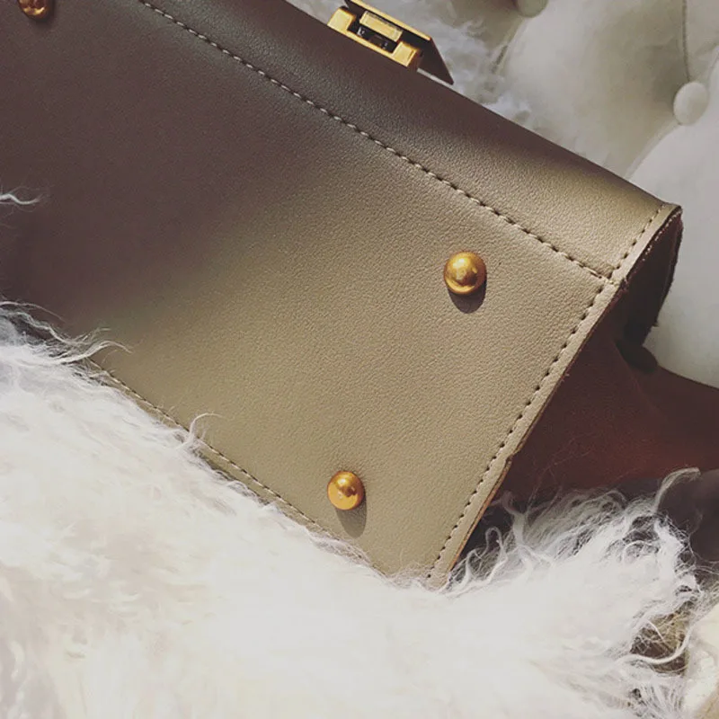 

[EAM] Women New Contrast Color Luxury PU Leather Flap Personality All-match Crossbody Shoulder Bag Fashion Tide 2021 18A1328