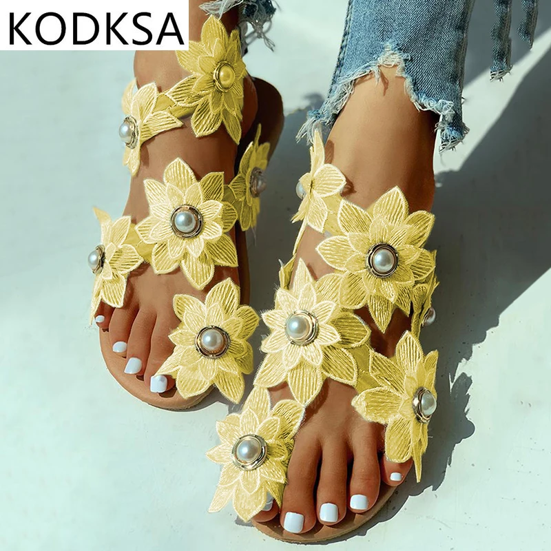 

2021 New Summer Ladies Shoes Women Sandals White Floral Flat Sandals Women Bohemian Casual Beach Shoes For Woman