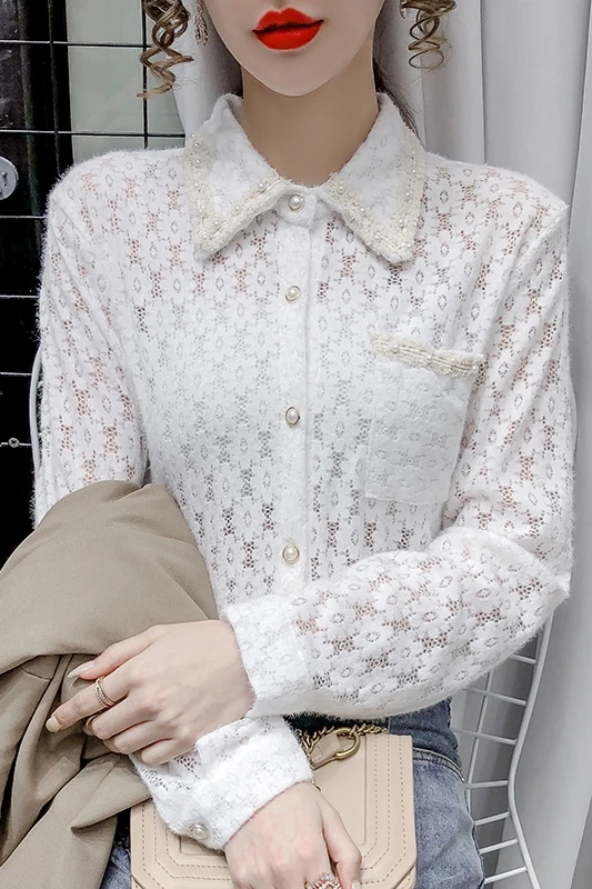 

COIGARSAM Full Sleeve Shirt Womens tops New Spring Lace Patchwork Beading Hollow Out Women shirts Apricot White Black 9976