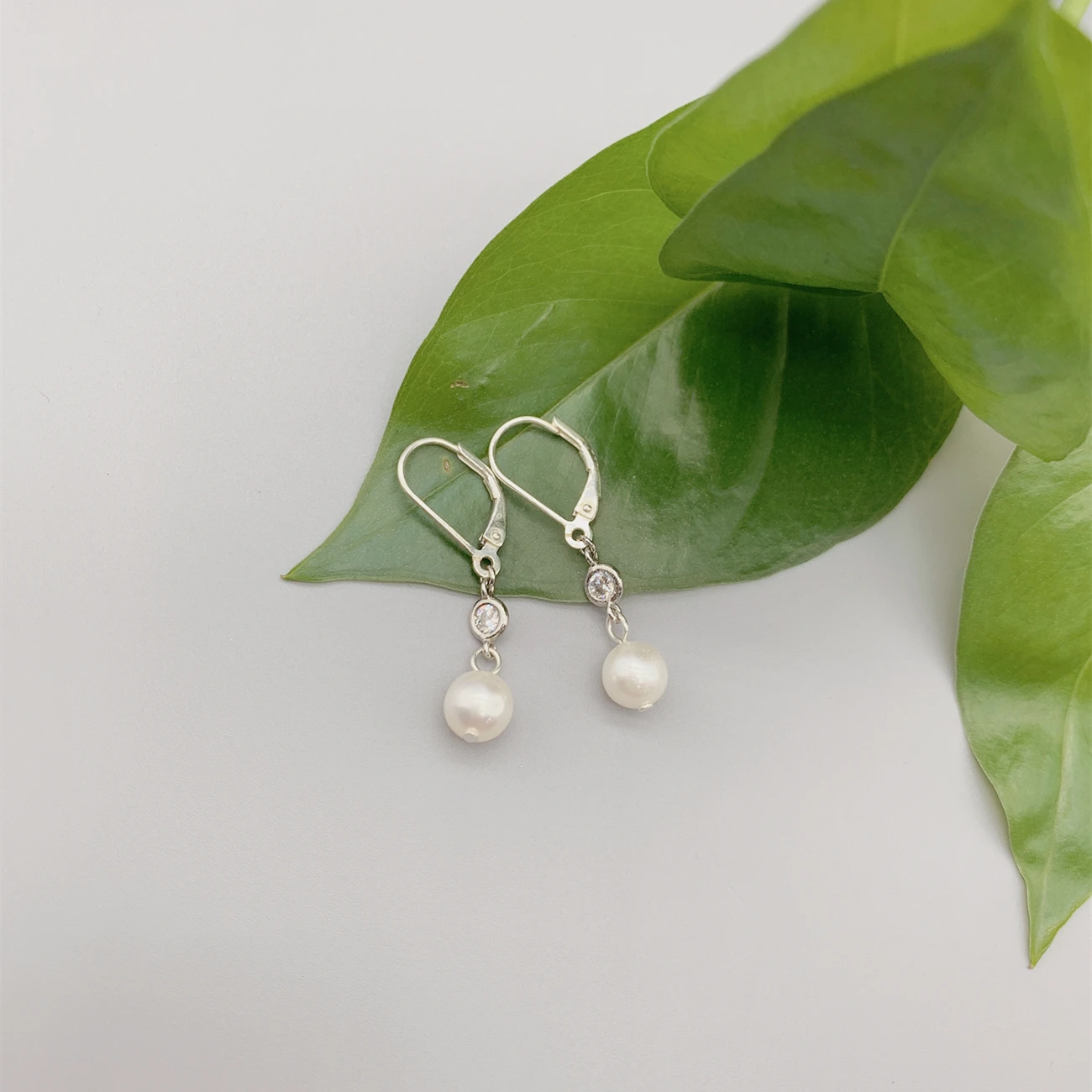 

FoLisaUnique 7-8mm AAA White Pearls Earring For Women Gift 4mm Cubic Zirconia 925 Sterling Silver French Backings Dangle Earring