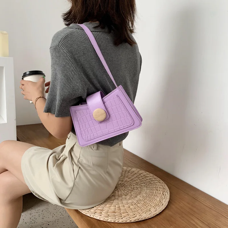 

Retro Small Bag Women 2020 New A Bag Fashion All-match One Shoulder Crocodile Chain Crossbody Ladies Handbag