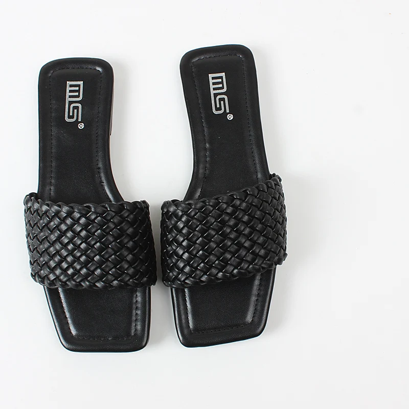 

Women's flat bottom sandal 2021 summer new Pu hand knitted comfortable slippers for women fashion 35-41