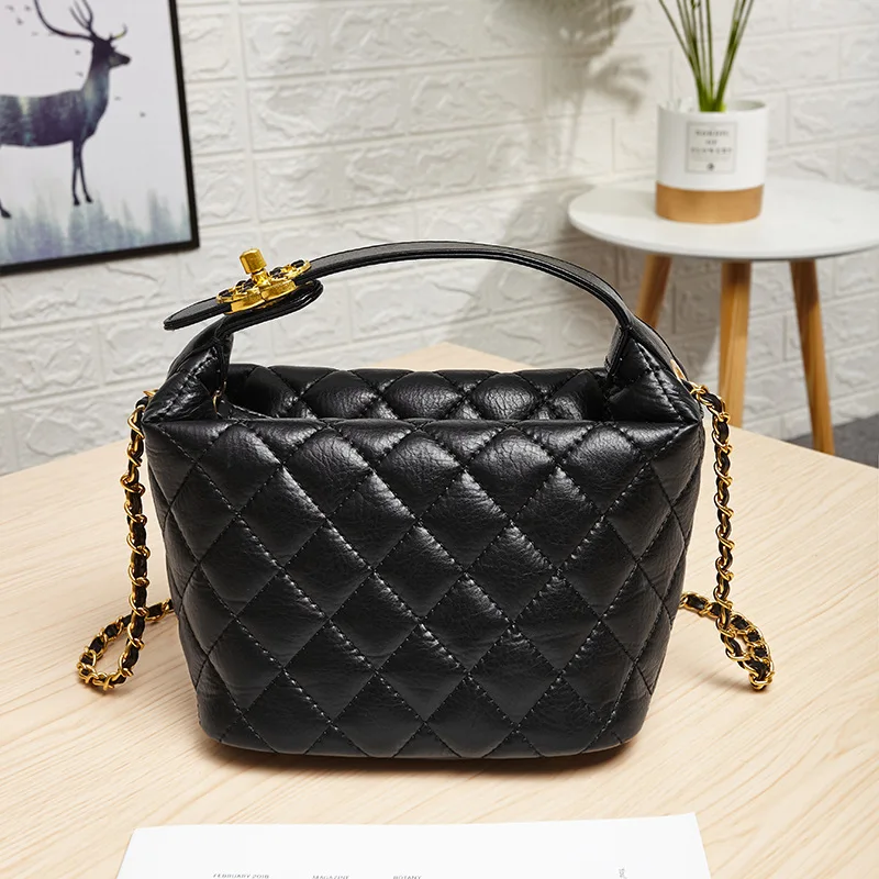 Женская сумка-мессенджер через плечо из искусственной кожи с вышивкой и резьбой