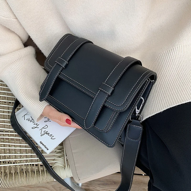 

Simple design lady square bag texture leather shoulder bag belt decoration autumn and winter wild color color messenger bag
