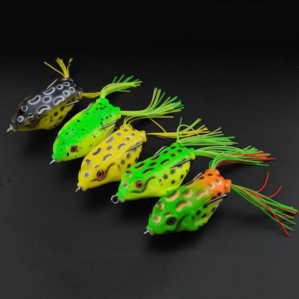 

Artificial Soft Fishing Baits Lures Lifelike Frog Lures with Two Hooks Topwater Ray Frog Baits Outdoor Fishing Tackle