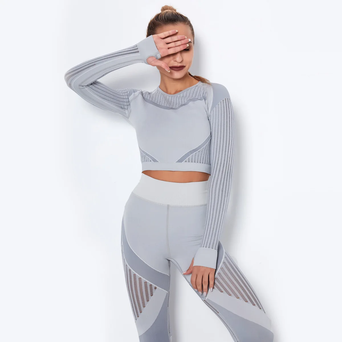 

Seamless knitted sexy moisture wicking long-sleeved yoga wear sports fitness running T-shirt