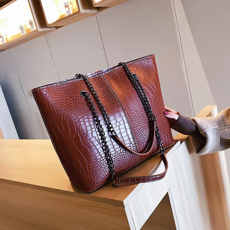 

Pu Women Chain Leather Messenger Bags High Quality Ladies Shoulder Bag Fashion Large Capacity Female Handbags Casual Tote Bags