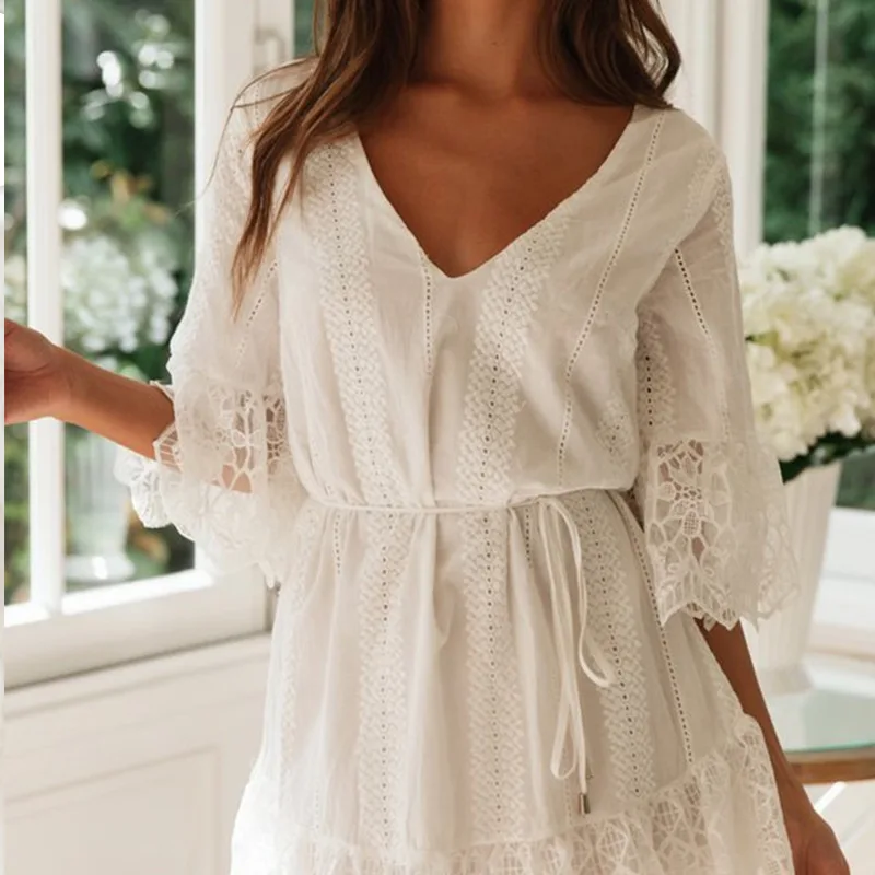 

Splicing V-neck Cotton Embroidery Lace Floral Dress