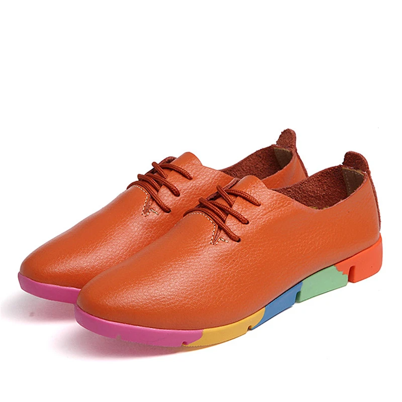 Женские туфли на плоской подошве из натуральной кожи