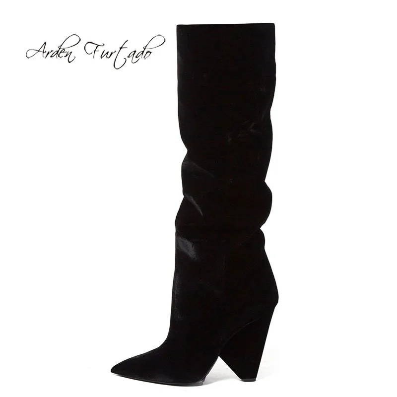 Женские сапоги с острым носком Arden Furtado зимние элегантные до колена на