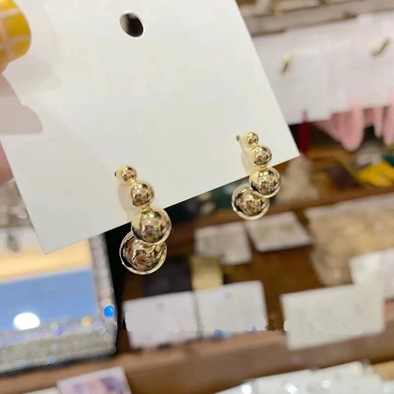 Металлические большие и маленькие серьги кольца с шариком из сплава круглые