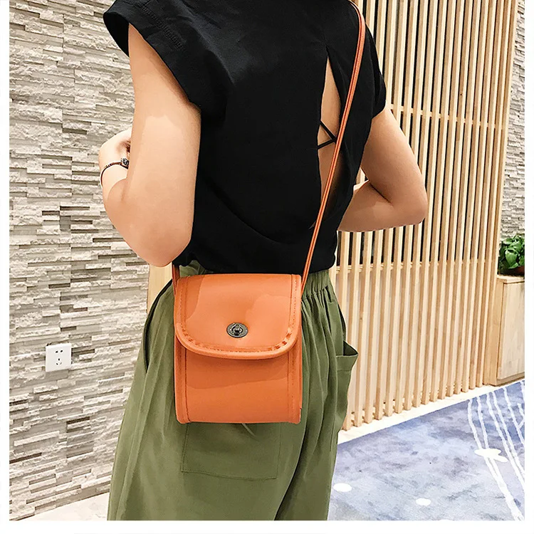 

2019 new fashion mini single shoulder slanted small bag Korean version of retro fashion ins women's bag