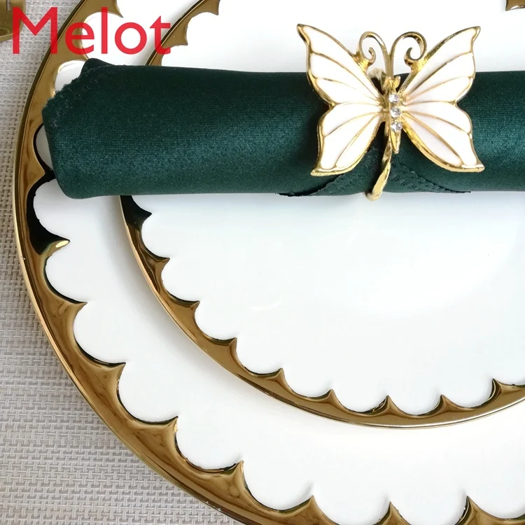

Modern Simple and Light Luxury Model Room Tableware Set Nordic Steak Western Plate Crescent Plate with Gold Lace Table Set