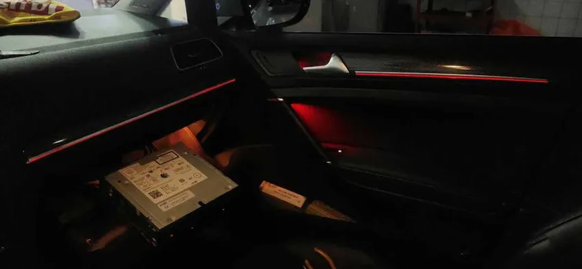 Многоцветный светодиодный окружающей среды светильник обивки двери атмосфера