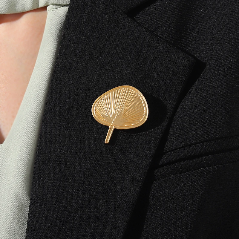 Fan Alloy Pin Creative Simple Gold lovely Brooch Lapel Cowboy Badge Bag Jewelry Gift Friends Custom Wholesale | Украшения и