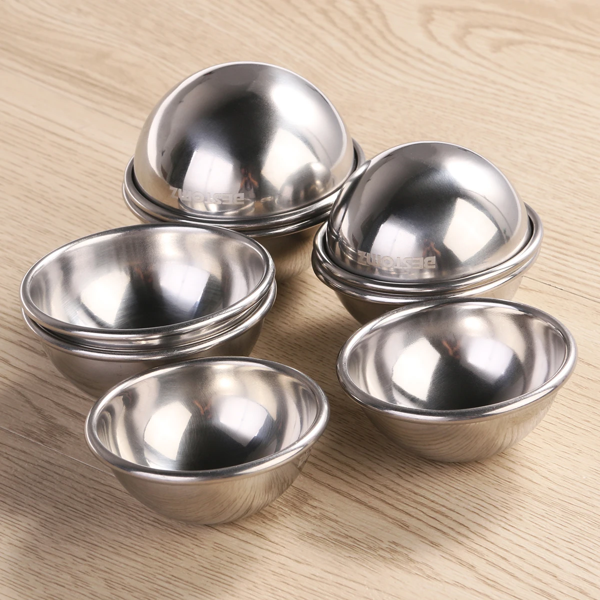 

8pcs DIY Bath Bombs Molds Sphere Soap Mold Stainless Steel Multiple Sizes Round Ball Molds Supplies for Soap Making Tools