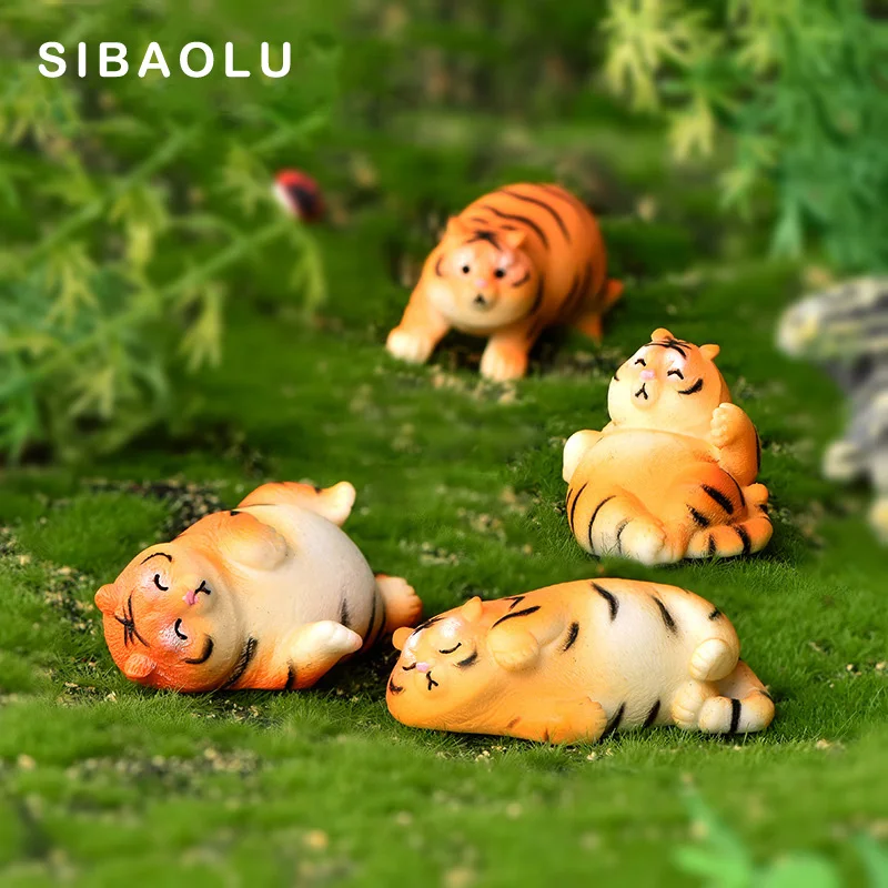 

New Resin Tiger Figurine Animal Model Micro Landscape Home Decor Miniature Fairy Garden Ornament Decoration Accessories Modern