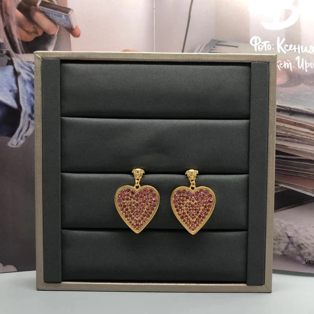 

Fashion vintage red peach heart earrings