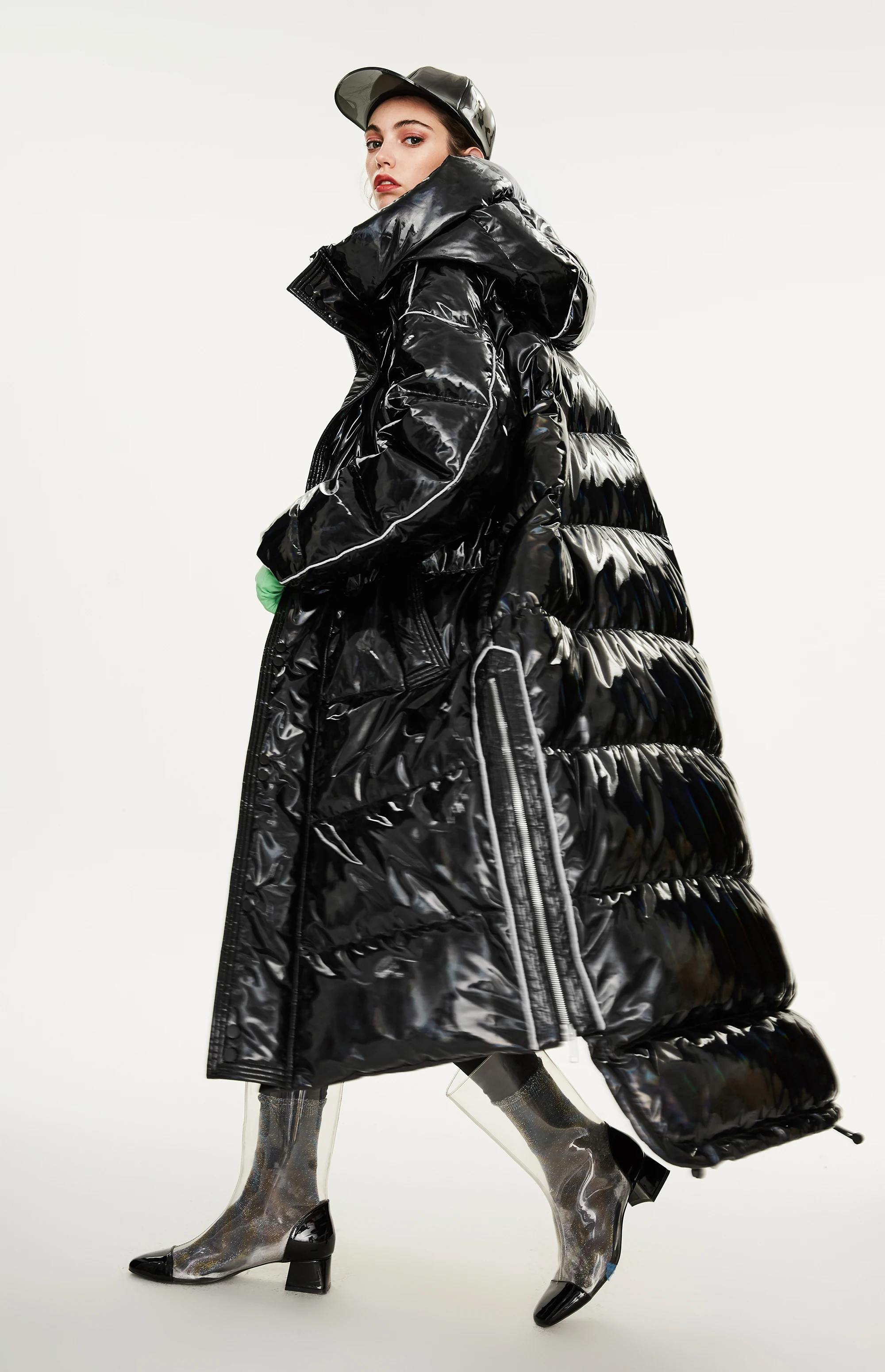 Женский удлиненный пуховик серебристый утепленный свободный для пар новинка 2020 |