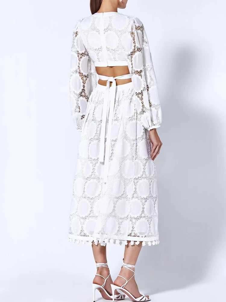 Женское кружевное платье VGH белое однотонное средней длины с V-образным вырезом и