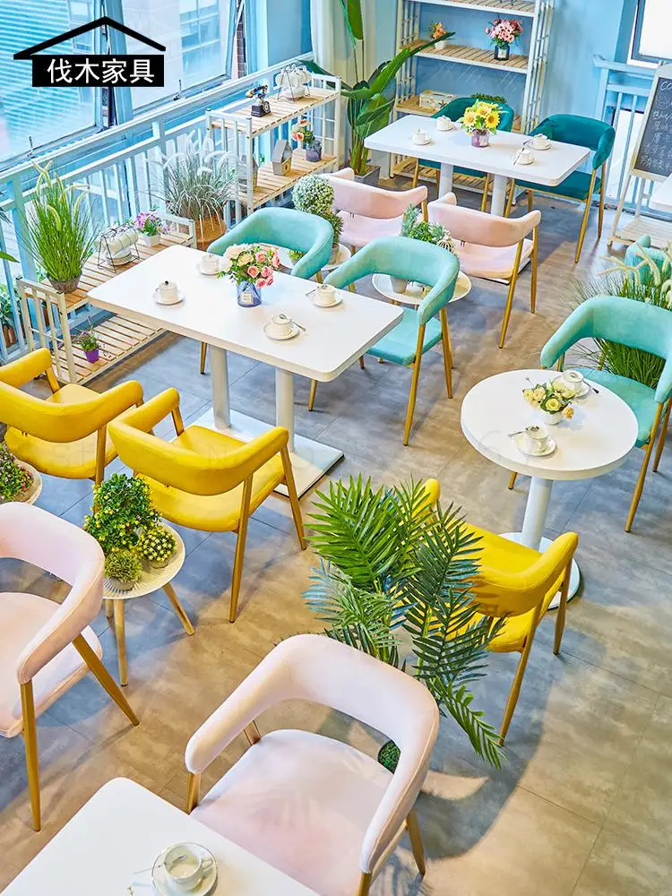 Простой стол и стул для десертного магазина молочного чая кофейни снэк-шопа