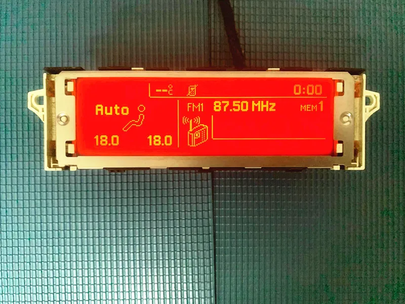 Красный экран Deutsh испанский итальянский португальский USB Bluetooth A/C дисплей монитор