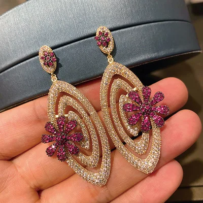 

2021 New Trendy Golden Full Diamond Flower Earrings For Female Summer Earrings Jewelry Accessories Europe And The United State