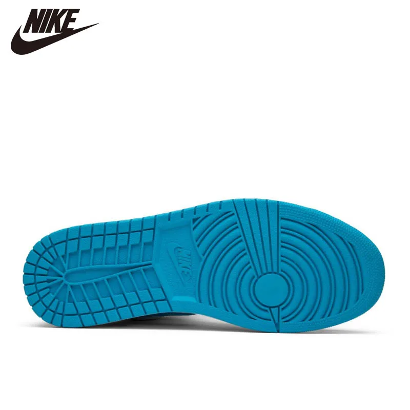 

Nike Air Jordan 1 Retro Men Basketball Shoes UNC Black Toe Top 3 Travis Scott TURBO Green Twist Satin Sports Sneakers